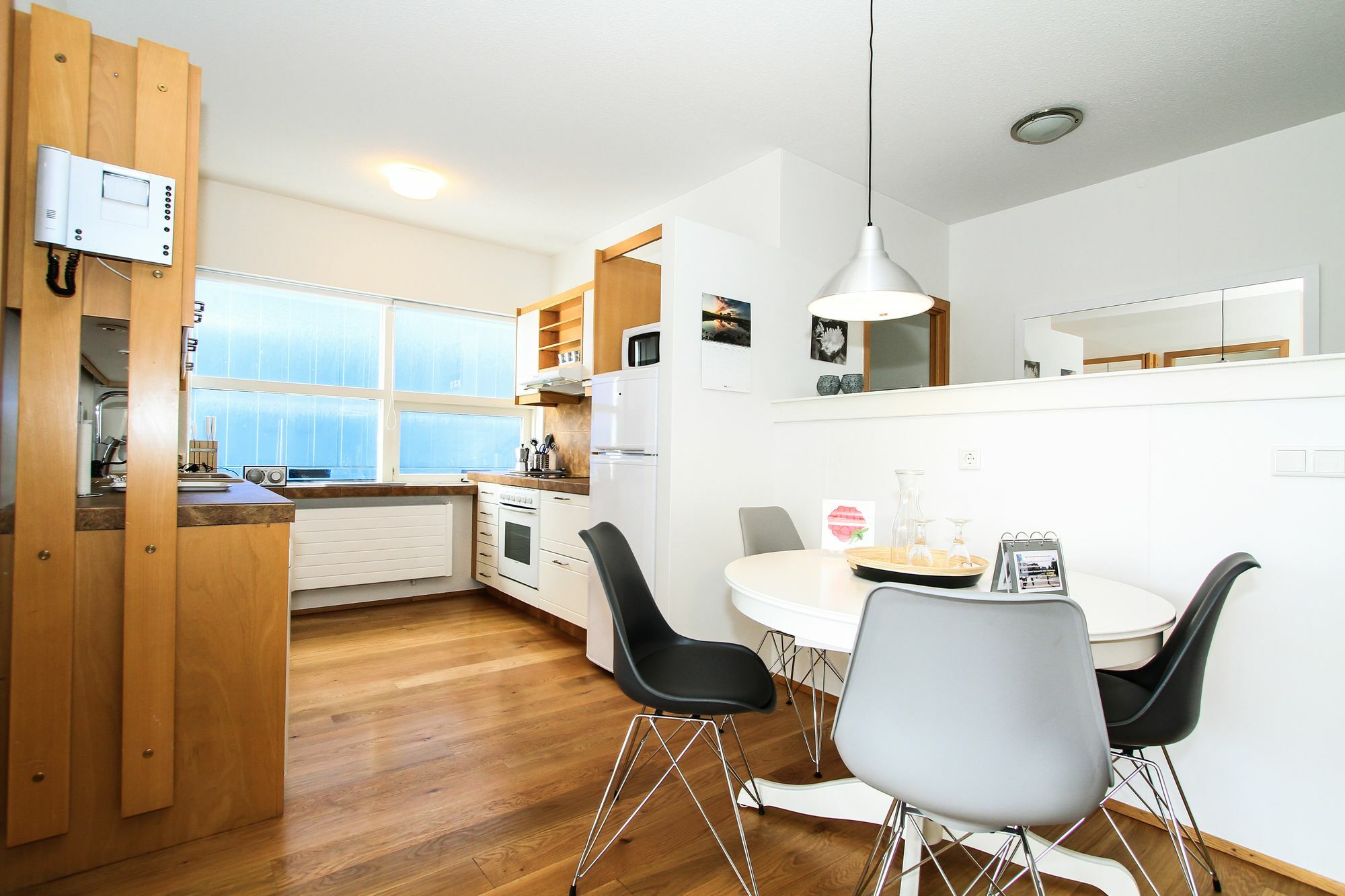Downtown Charm Reykjavik Apartment ภายนอก รูปภาพ